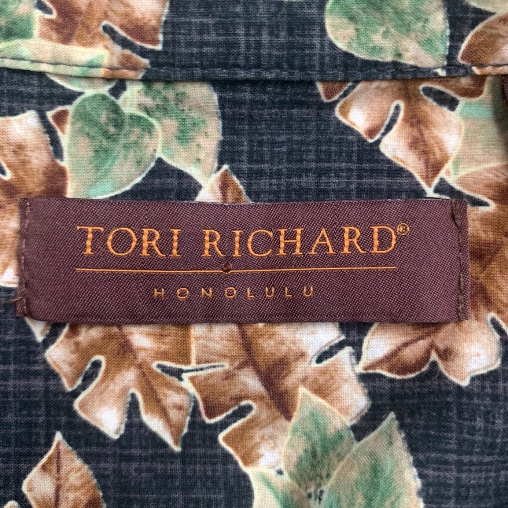 Tori Richard Hawaiian Button Up Shirt - Picture 7 of 11